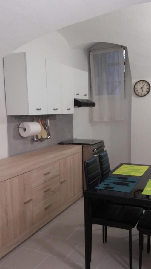 Max In Center Parking Privato Nel Prezzo Apartman San Remo Kültér fotó